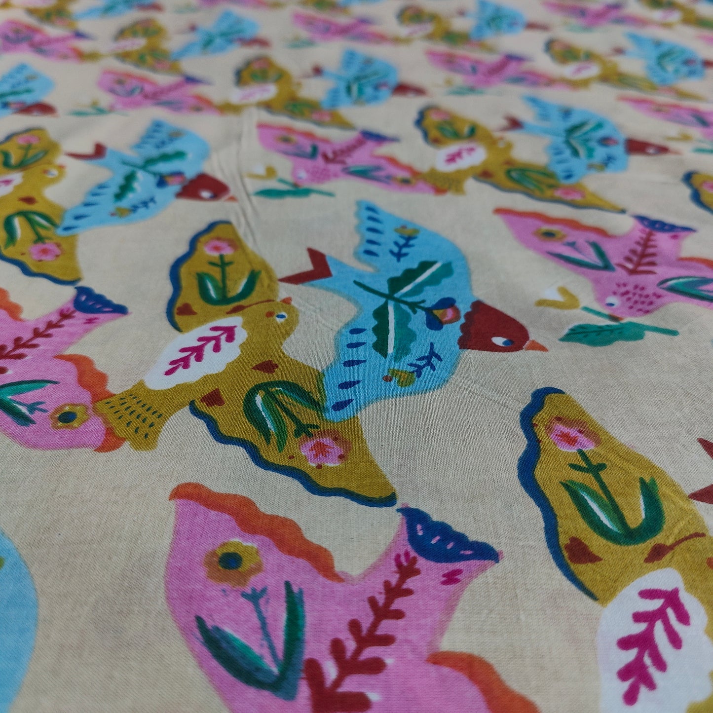 Lil Birdy Beige Cotton cambric 44 inches width Fabric per meter