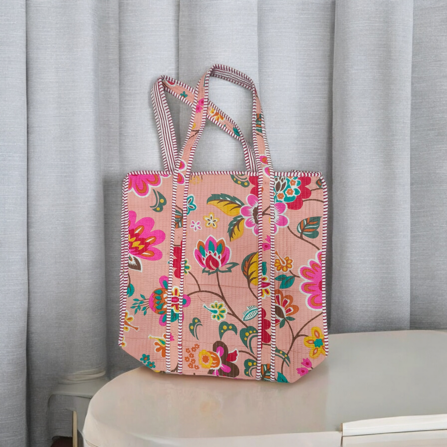 Quilted Tote Bag with zip -peach floral