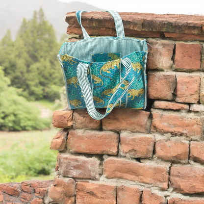 Handmade Quilted Tote Bag -leopard blue