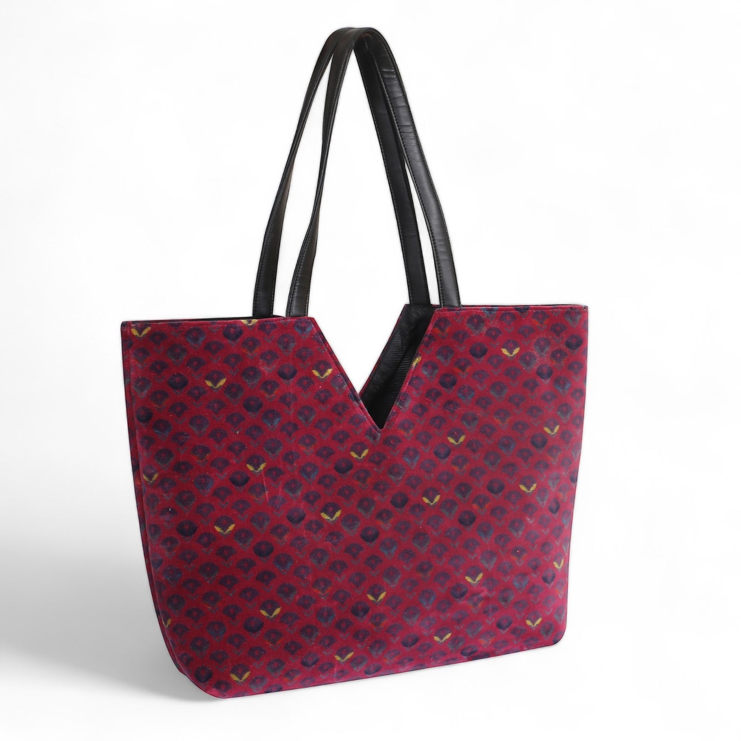 Diamond V Cut Hand Bag- Maroon